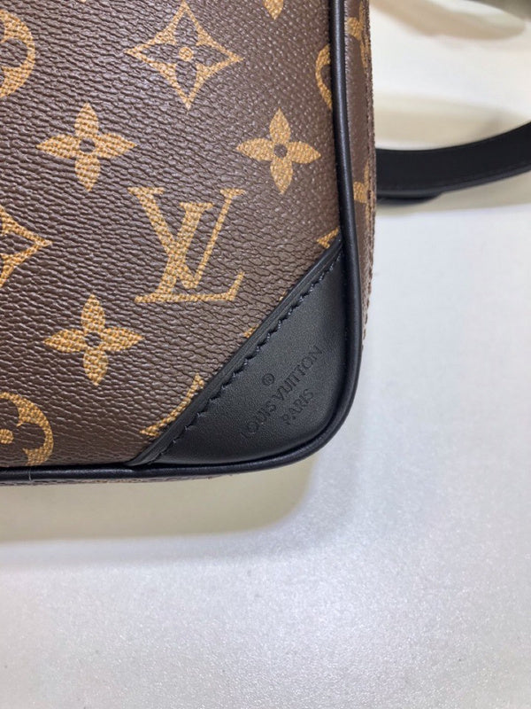 LOV2 Bags - Luxurious Bags  1984
