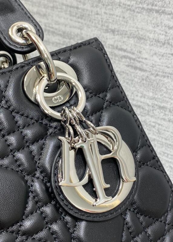 SAMCC - DOR Bags - 068