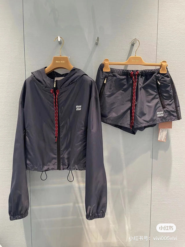 Glami - MMU Women Clothes - 409