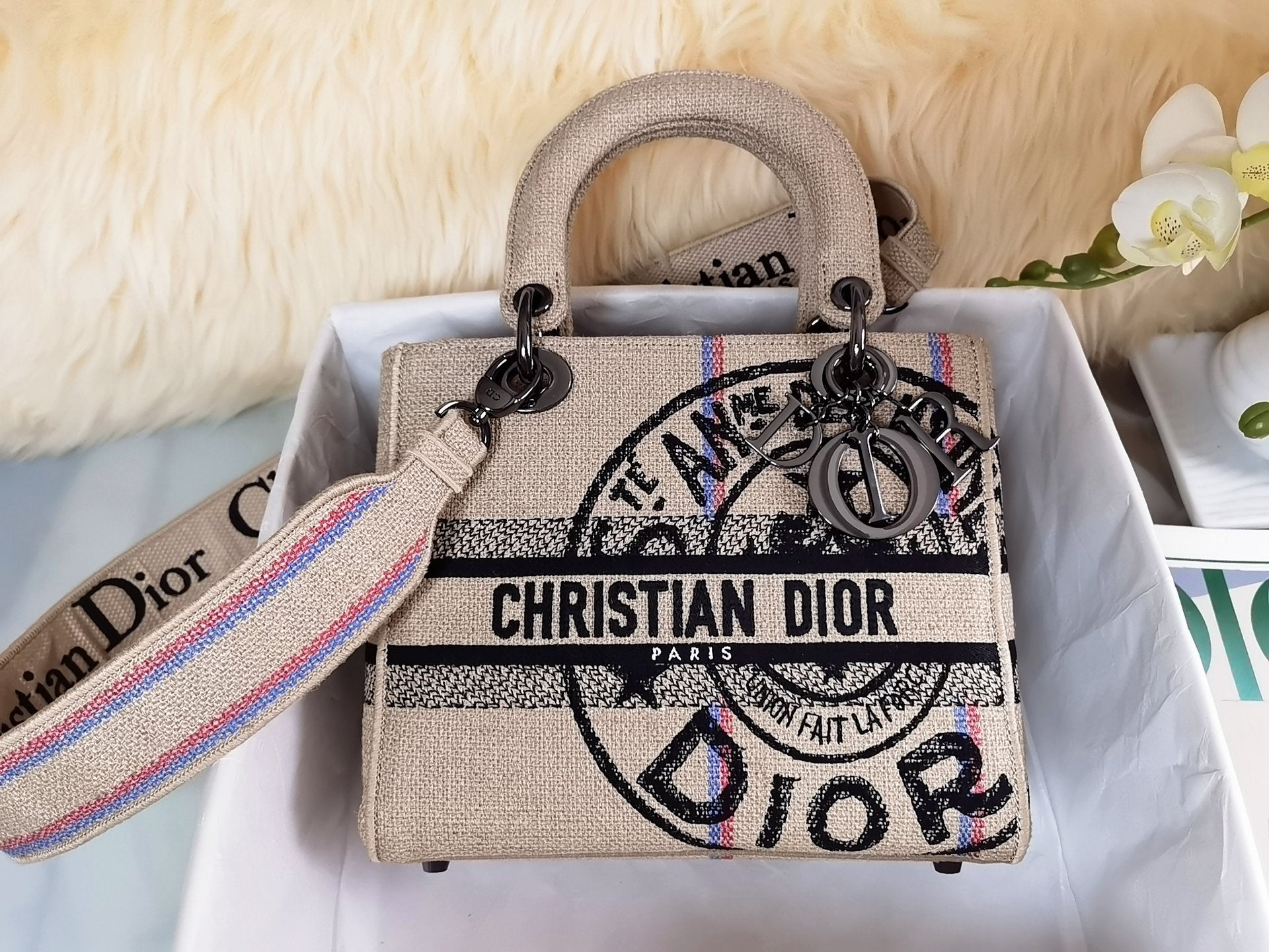 EN - New Lux Bags DIR 339