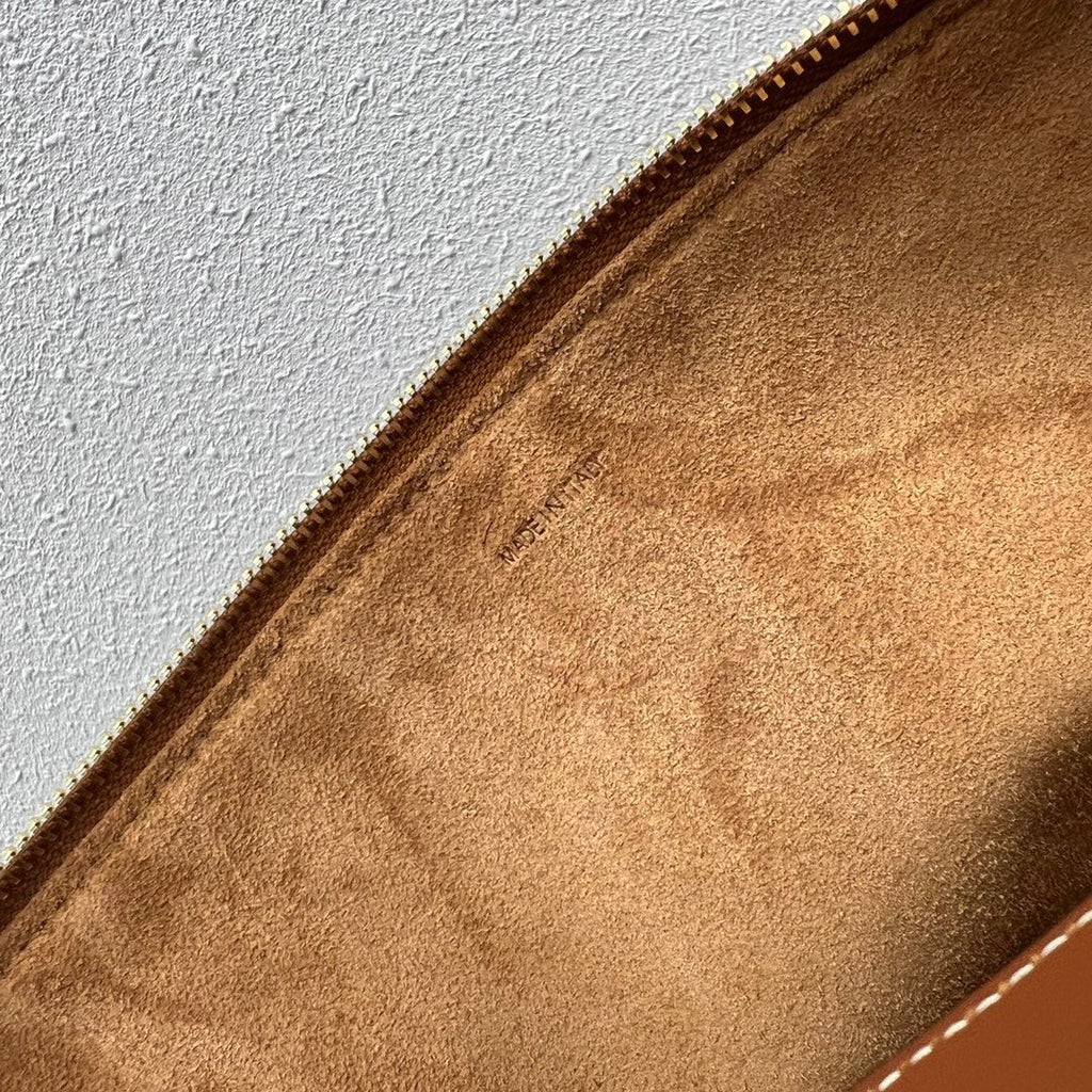 GLAMI MeGLAMIum Leandre Bag In Supple Brown For Women 14in/35cm 197263DV7.04LU