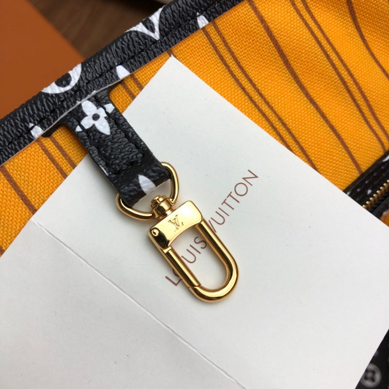 LOV2 Bags - Luxurious Bags  1923