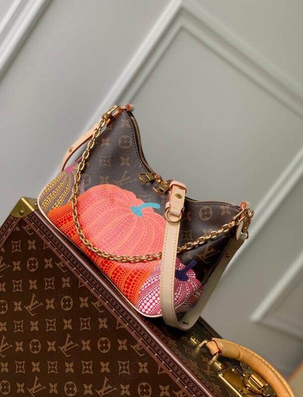SAMC - LOV Bags - 1235