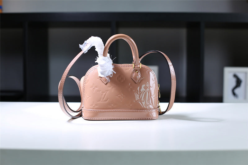 Glami-is - LOV Lady Bags - 1921