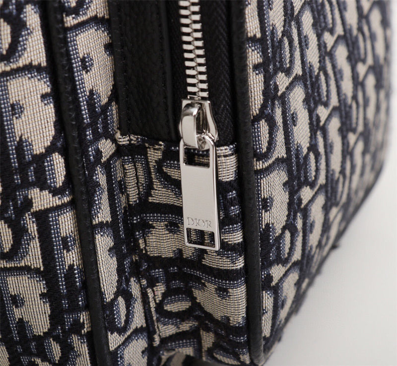 ELE - Dir Bags - 1505