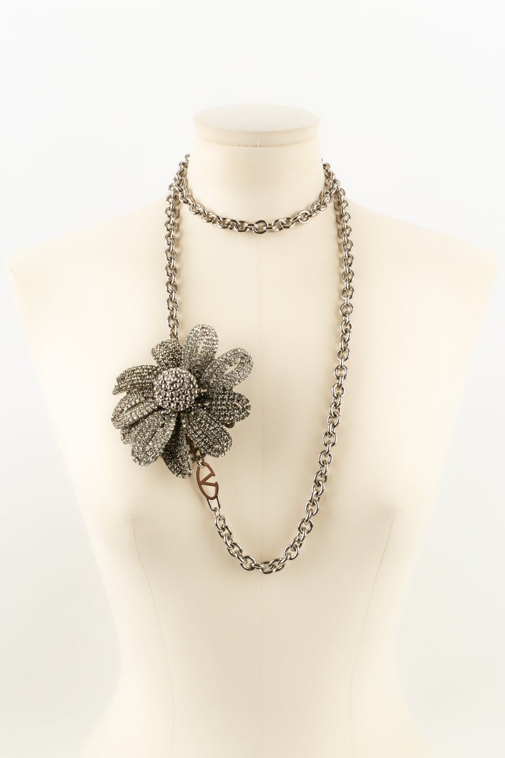 Collier argentÃƒÆ’Ã‚Â© Valentino