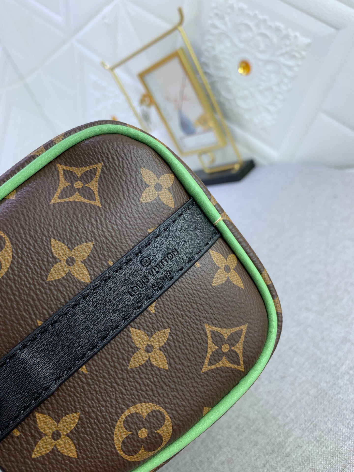 EN - Luxury Bags LUV 794