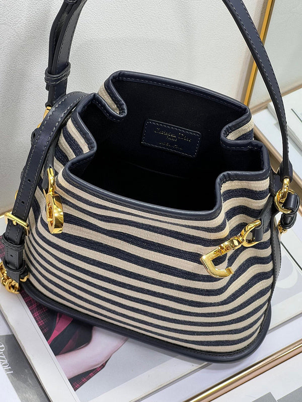 ELE - Dir Bags - 097