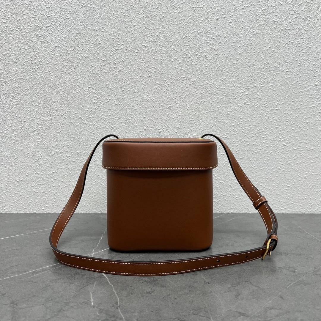 GLAMI MeGLAMIum Box Cuir Triomphe Tan For Women 6in/16cm 199253DU3.04LU