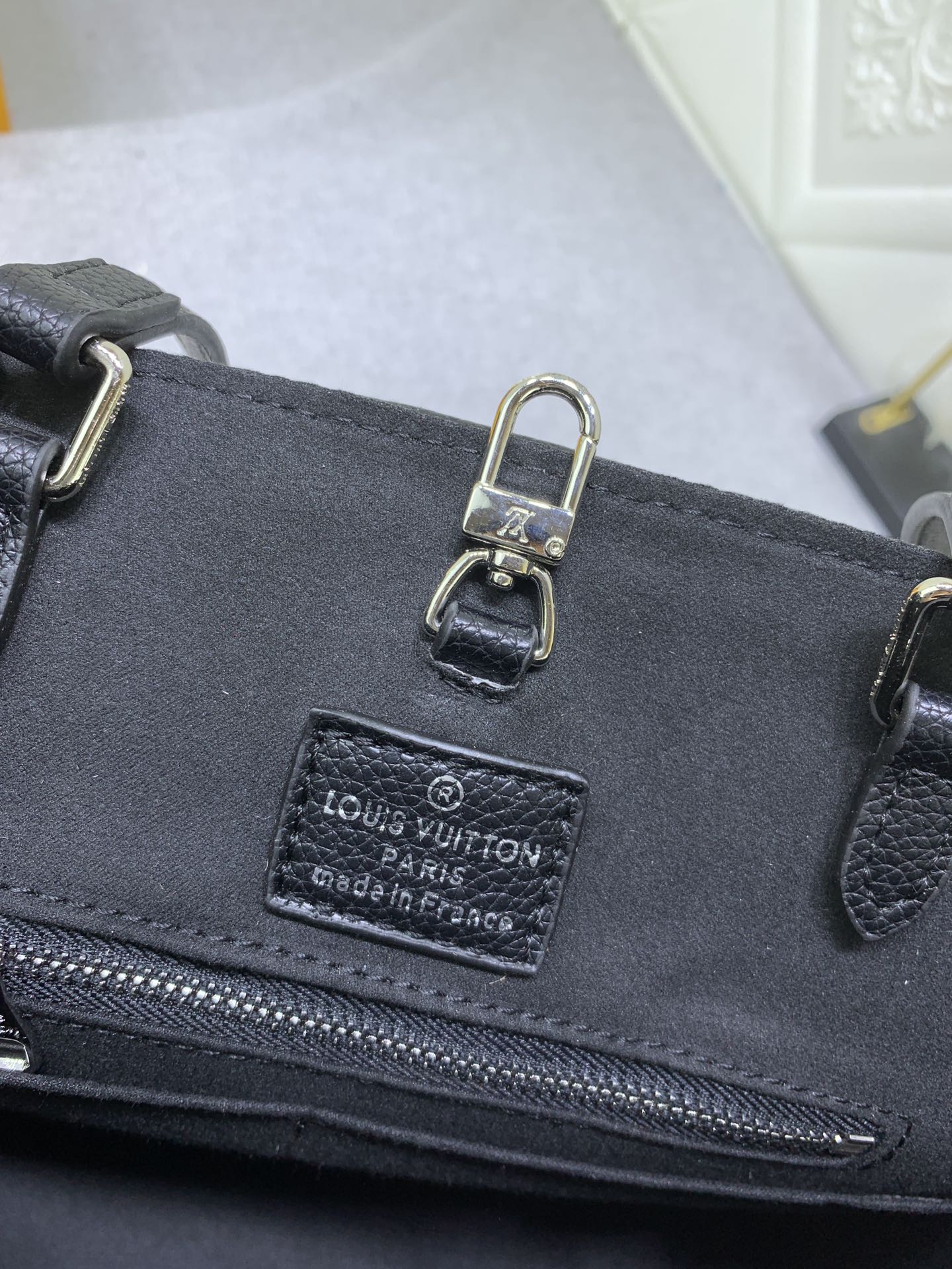 EN - New Bag LUV 634