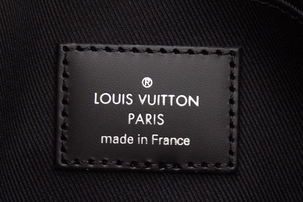 Louis Vuitton Monogram Stripe Pouchette Plate MM