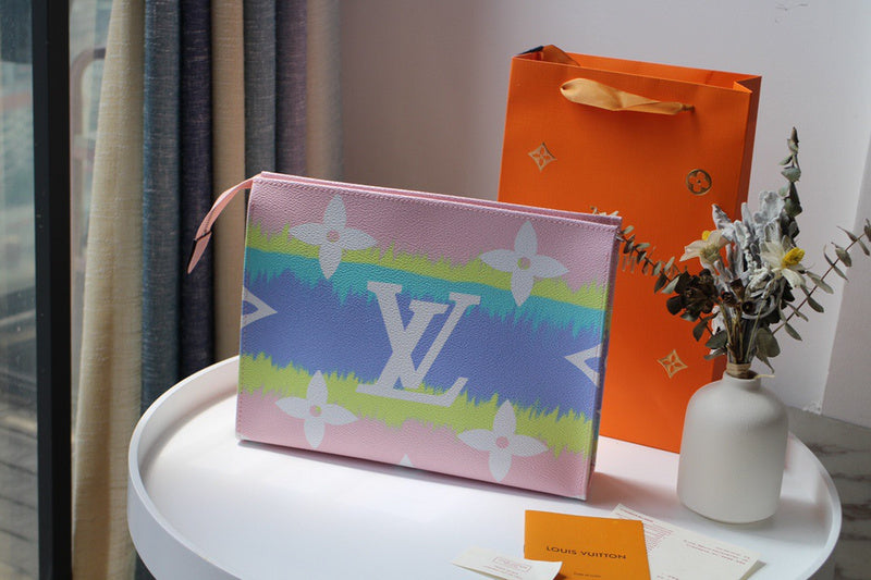 LOV2 Bags - Luxurious Bags  1597