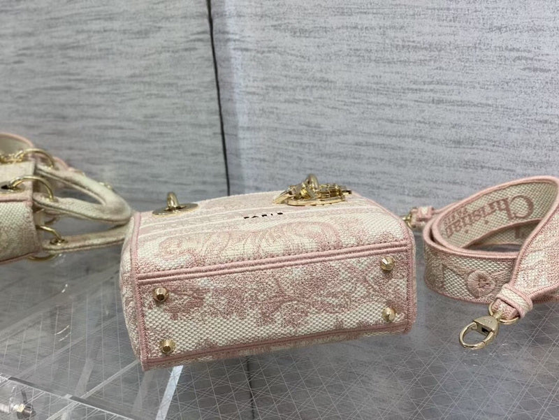 ELE - Dir Bags - 2204
