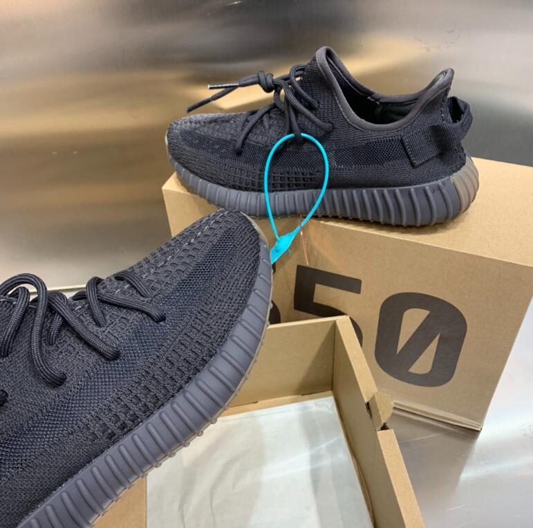 SAMC - YZO Sneakers - 366