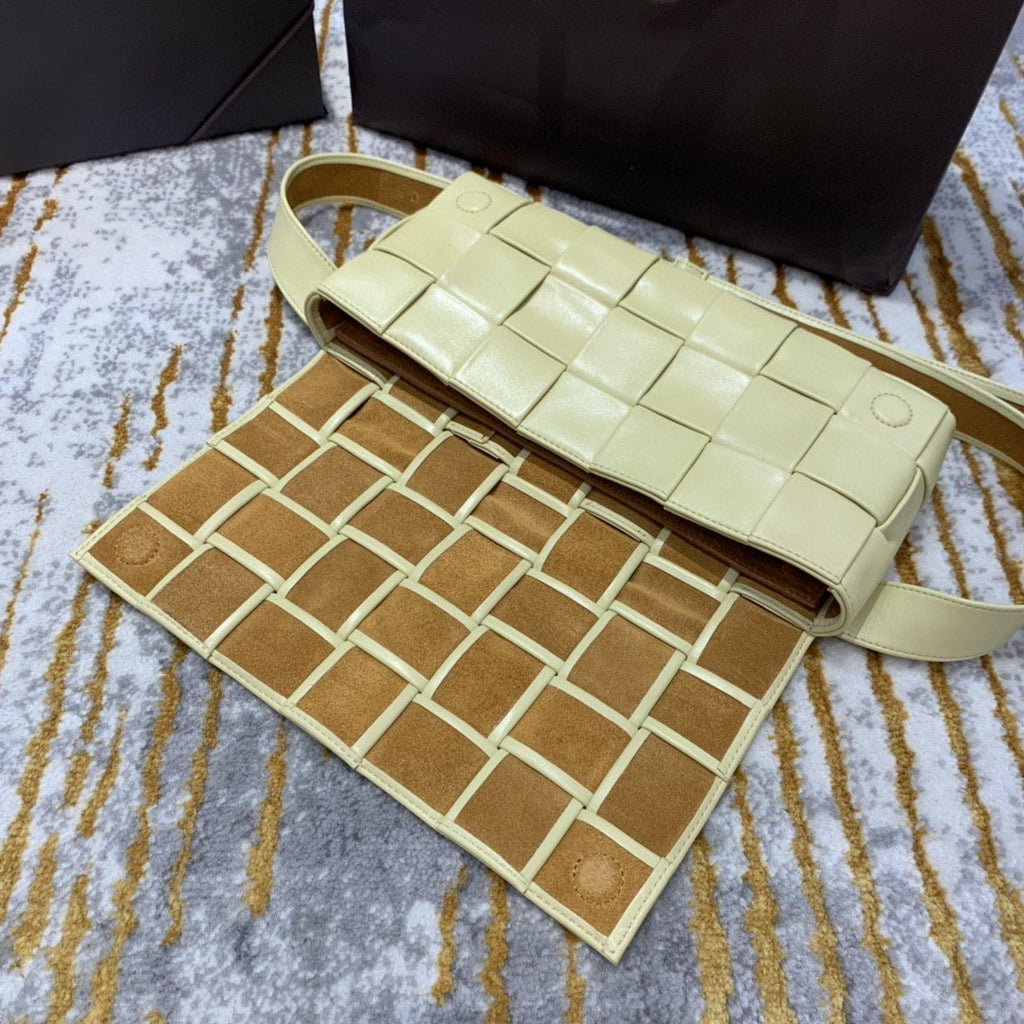 GLAMI Brick Cassette Bag For Women 11in/28cm In Beige