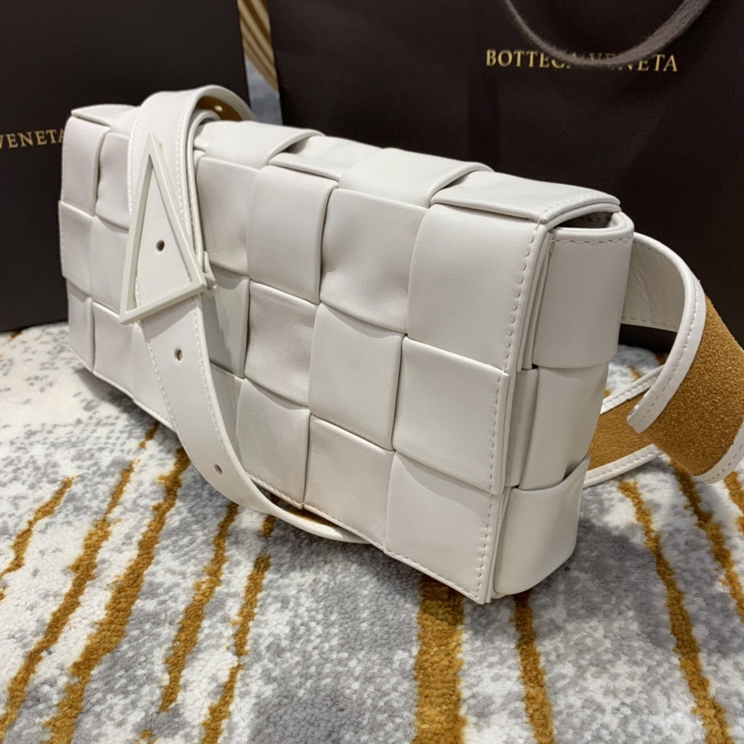 GLAMI Brick Cassette Bag For Women 11in/28cm In White