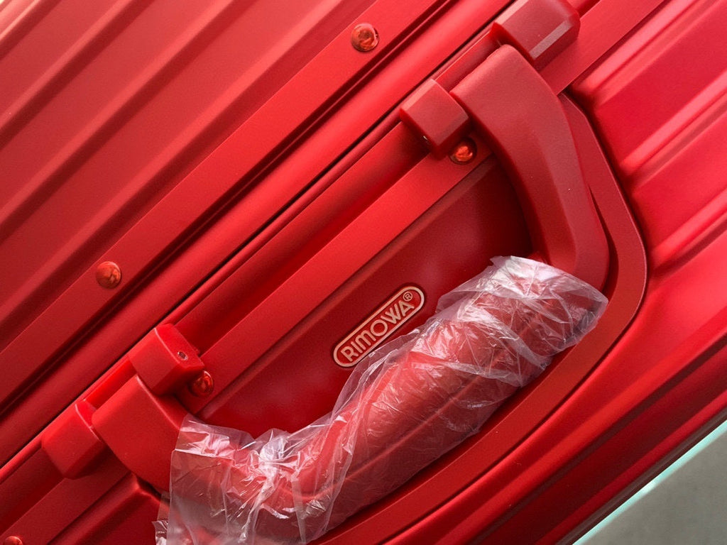 Supreme Rolling Vali In Red For Men, LuGucciage 20in/51cm LV