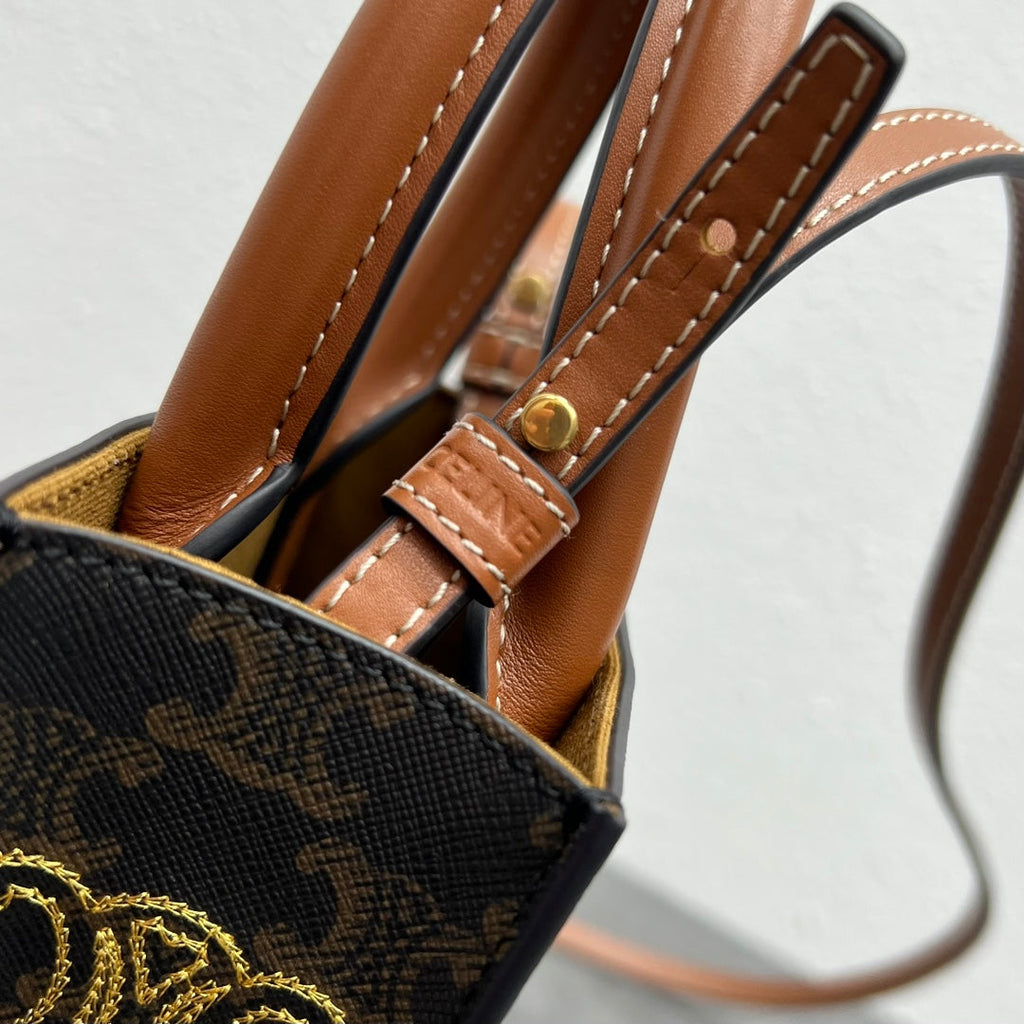 GLAMI Mini Folco In Triomphe Canvas With Triomphe Heart Embroidery Brown For Women 8in/20cm