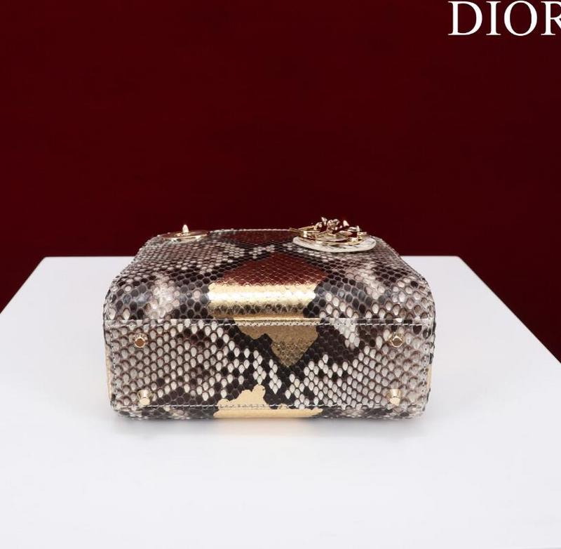 SAMCC - DOR Bags - 109