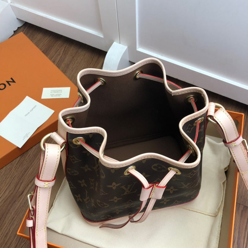 LOV2 Bags - Luxurious Bags  1982