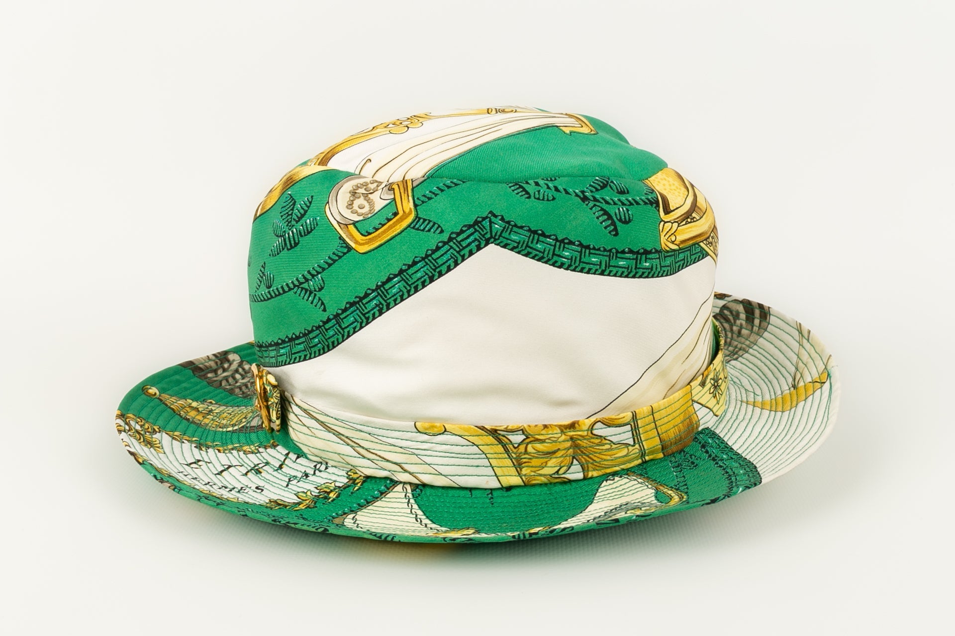 Chapeau en soie HermÃƒÆ’Ã‚Â¨s