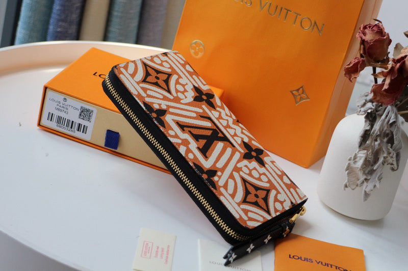 LOV2 Bags - Luxurious Bags  1599