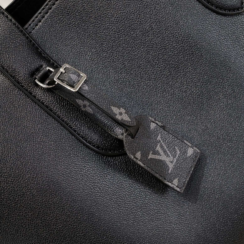 EN - Luxury Bags LUV 803