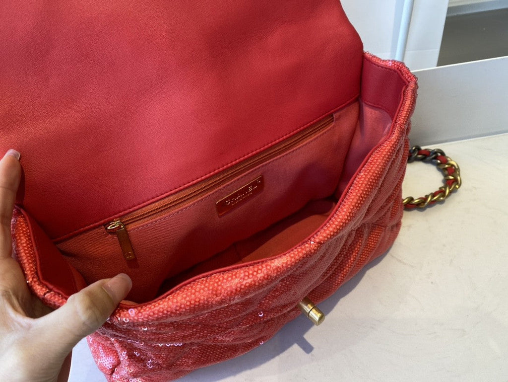 CHL 19 Flap Bag Gold Hardware Red For Women, Women’s Handbags, Shoulder Bags 10.2in/26cm AS1160 