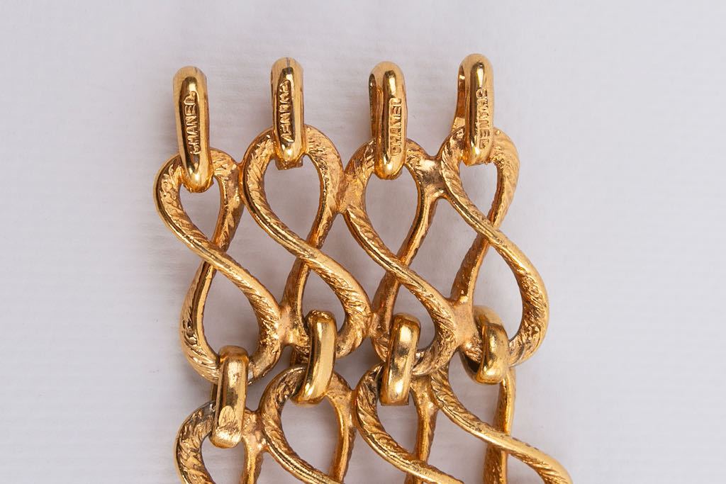 Bracelet articulÃƒÆ’Ã‚Â© en mÃƒÆ’Ã‚Â©tal dorÃƒÆ’Ã‚Â© Chanel