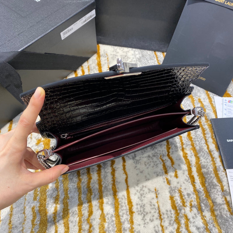ELE - SLY Bags 142