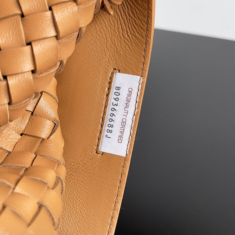 Glamy - BOV Bags - 590