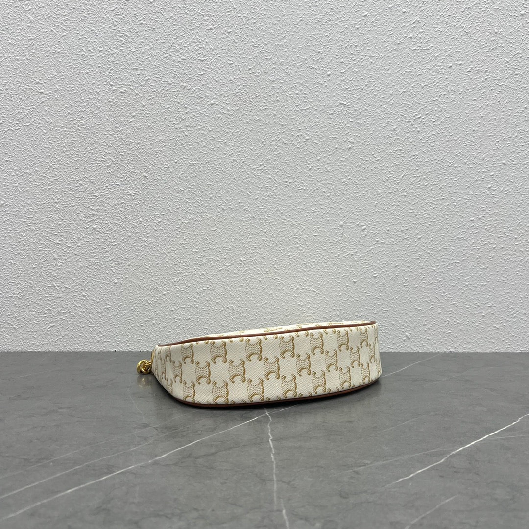 GLAMI MeGLAMIum Ava Chain In Triomphe Canvas White For Women 10in/25cm
