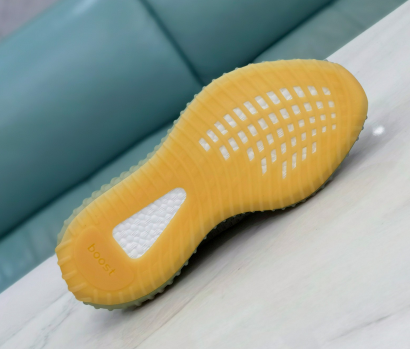 SAMC - YZO Sneakers - 042
