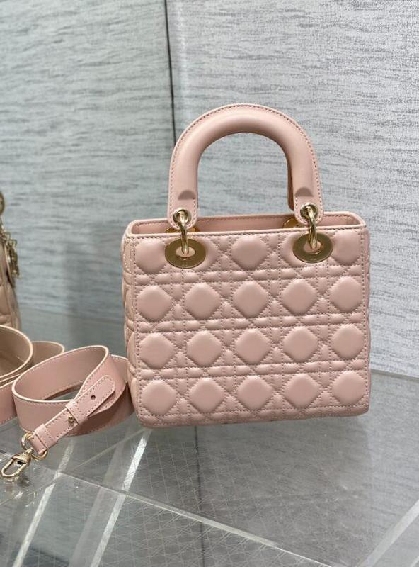 SAMCC - DOR Bags - 085