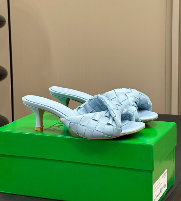 SAMC - BO Women Shoes - 023