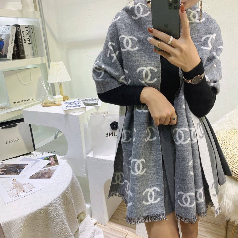 EN - Luxury  CHL  Scarf 010