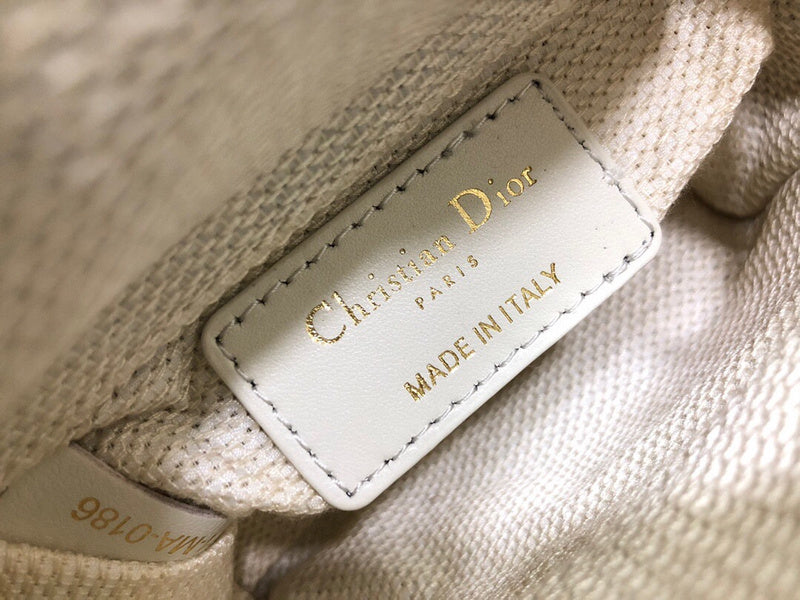 ELE - Dir Bags - 1604