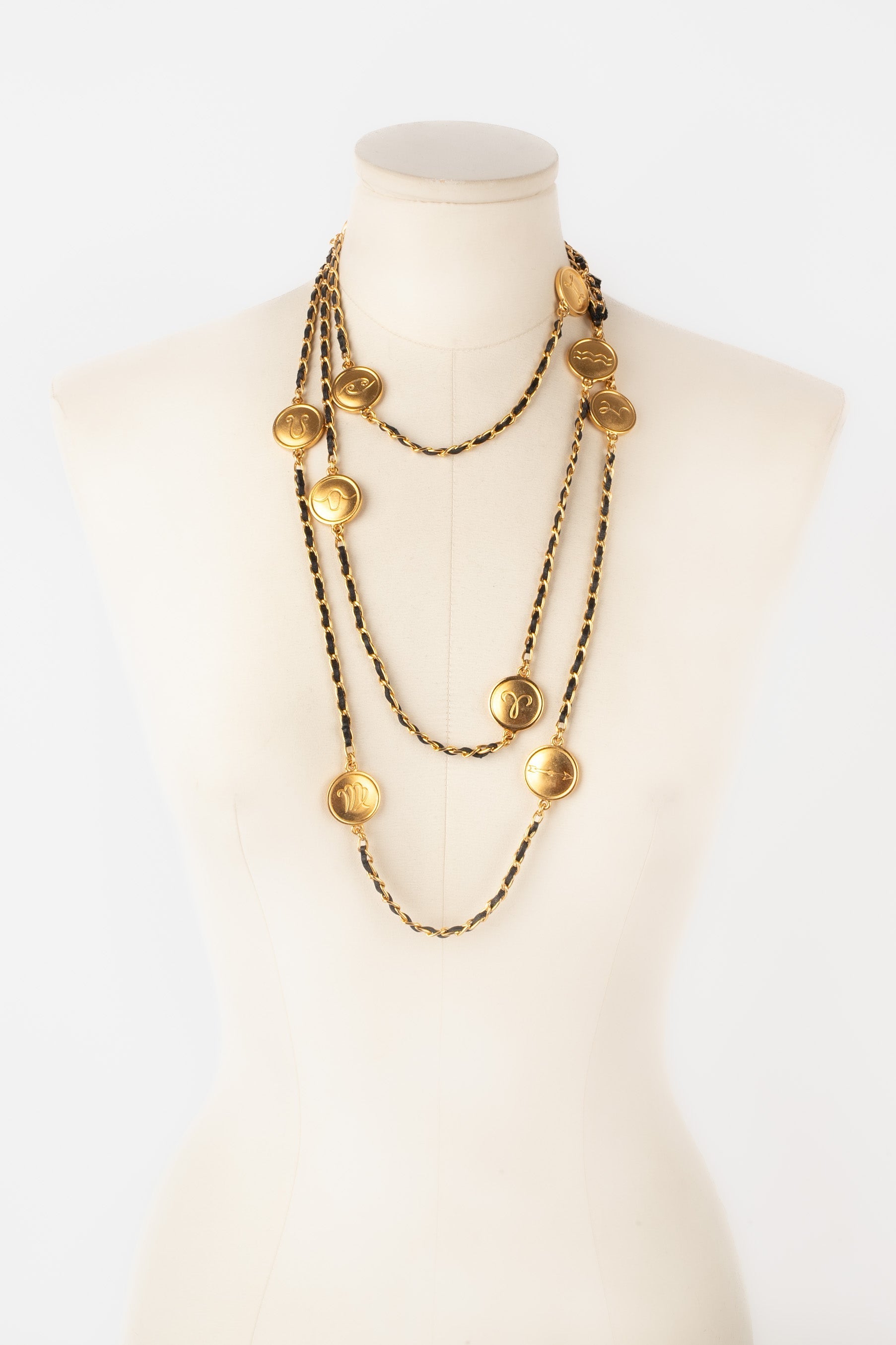 Collier / sautoir Chanel Automne 1995