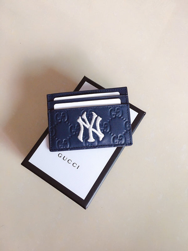 Glami-i Guki Card Case - 081