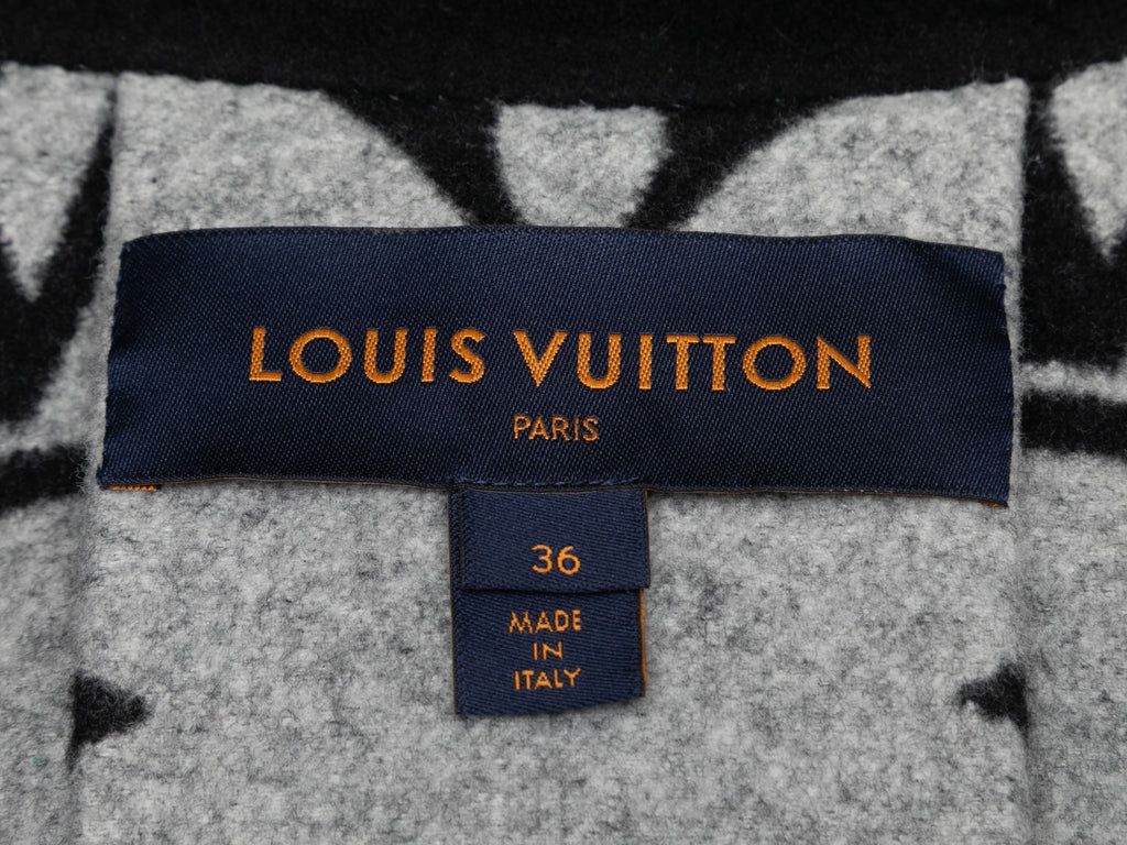 Black Louis Vuitton Wool Cape Size EU 36