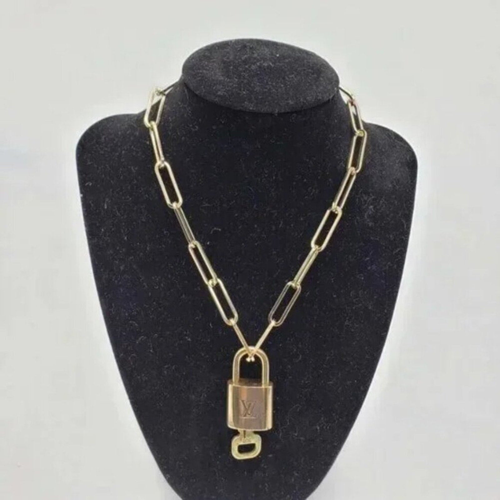 100% Auth Louis Vuitton Lock & Key with Unbranded Gold Plated Chain Necklace