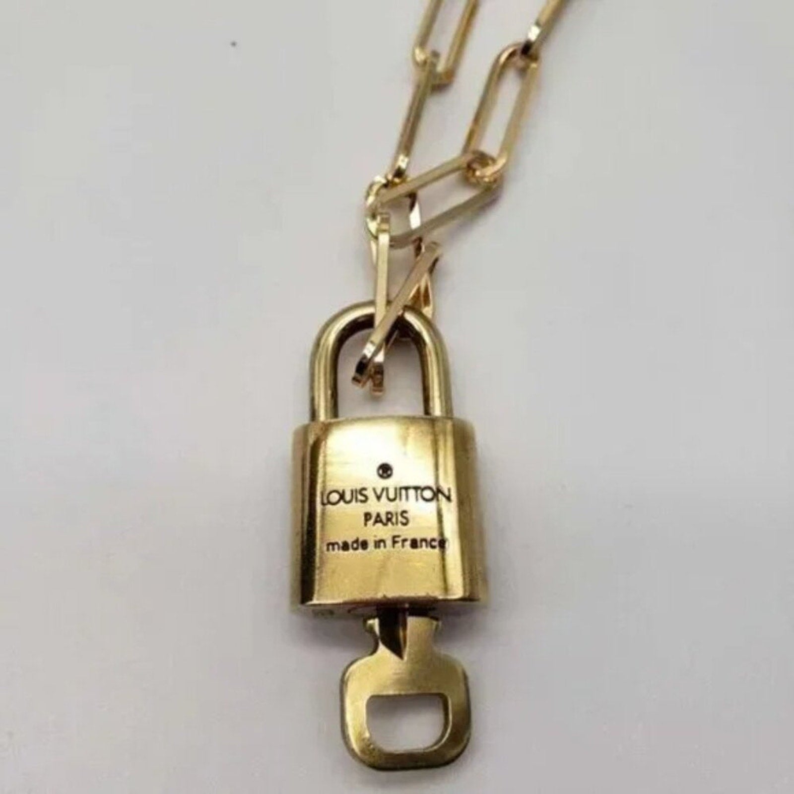 100% Auth Louis Vuitton Lock & Key with Unbranded Gold Plated Chain Necklace