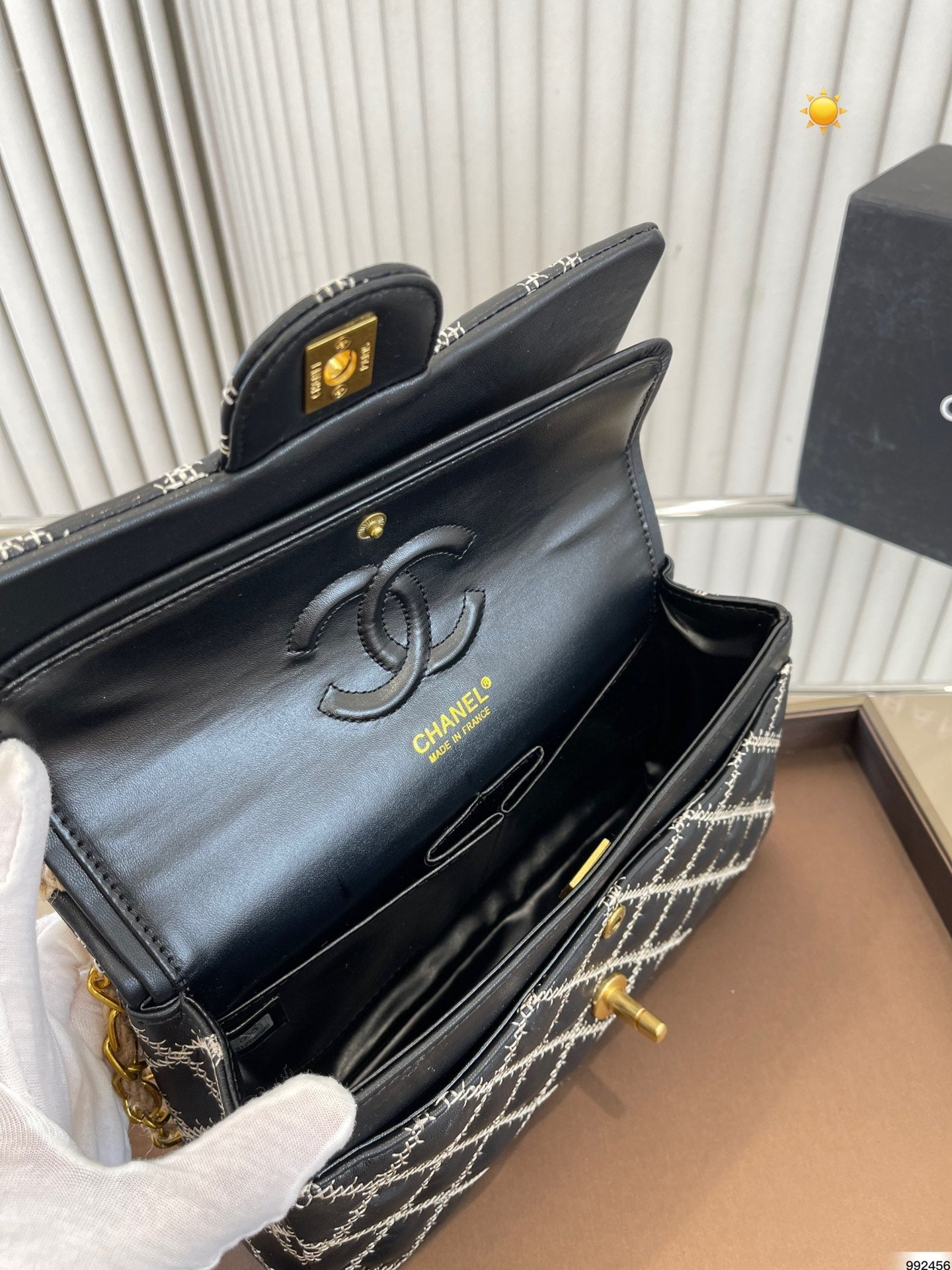 EN - Luxury Bags CHL 469