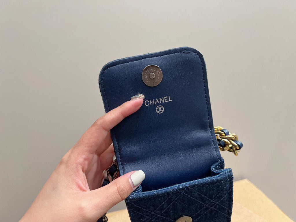 EN - Luxury Bags CHL 476