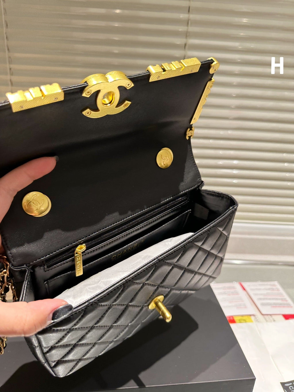 EN - Luxury Bags CHL 460