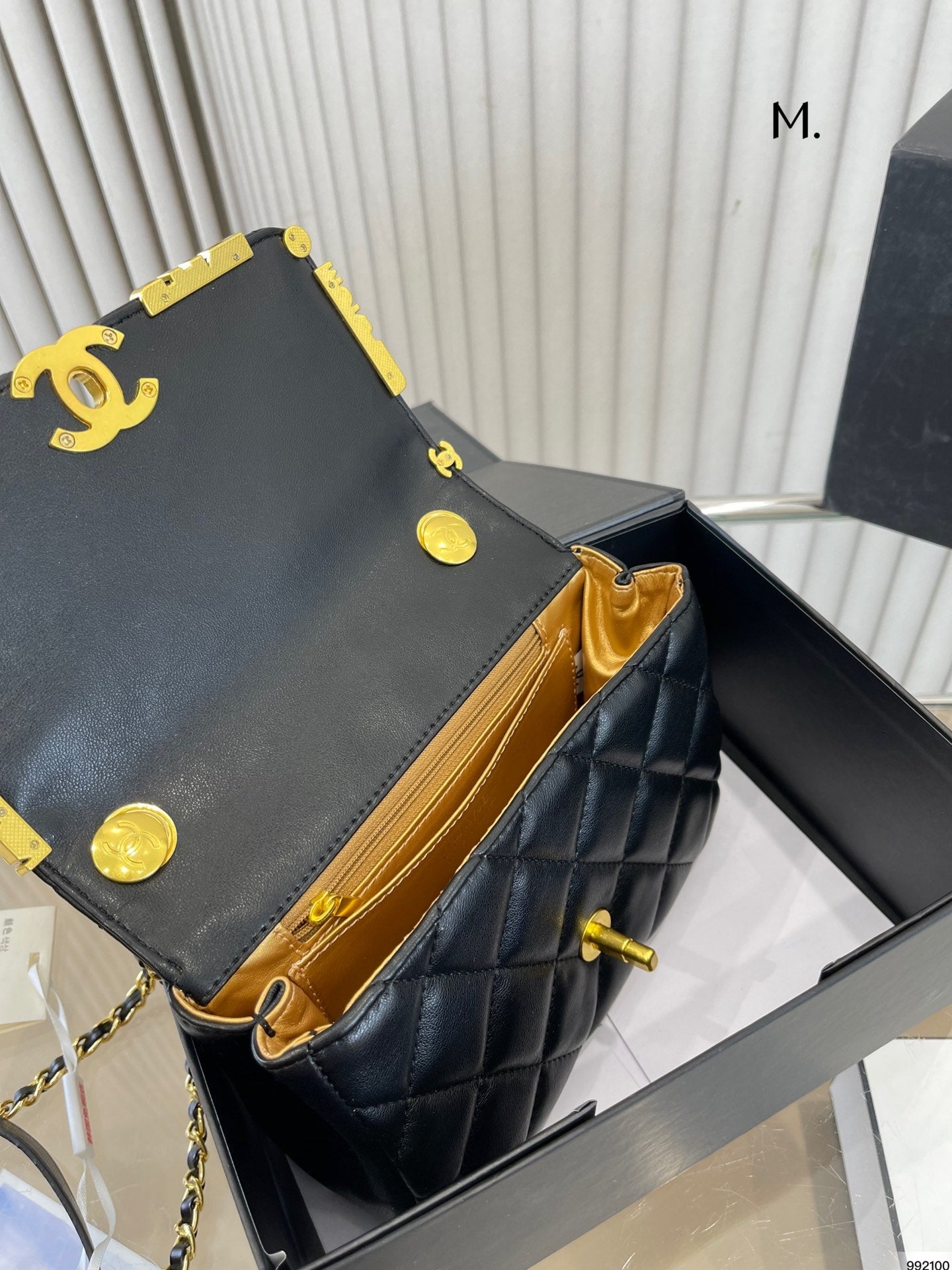 EN - Luxury Bags CHL 505