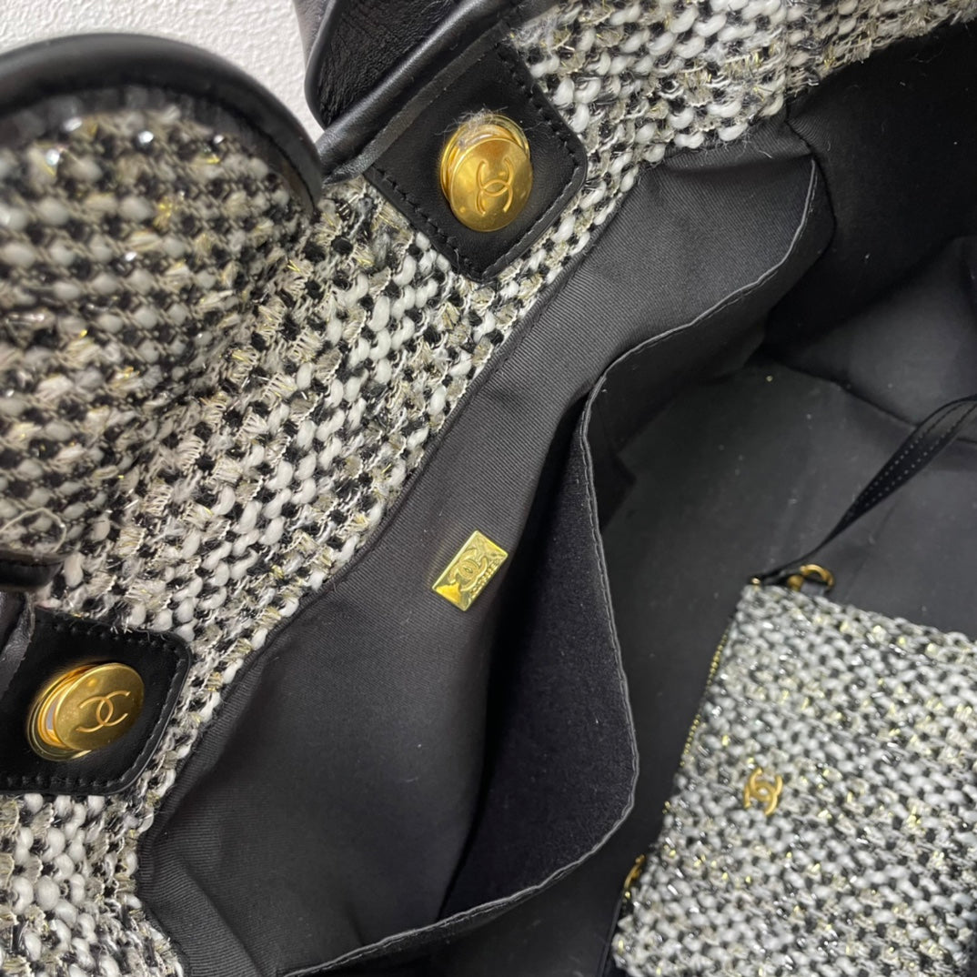 EN - Luxury Bags CHL 519