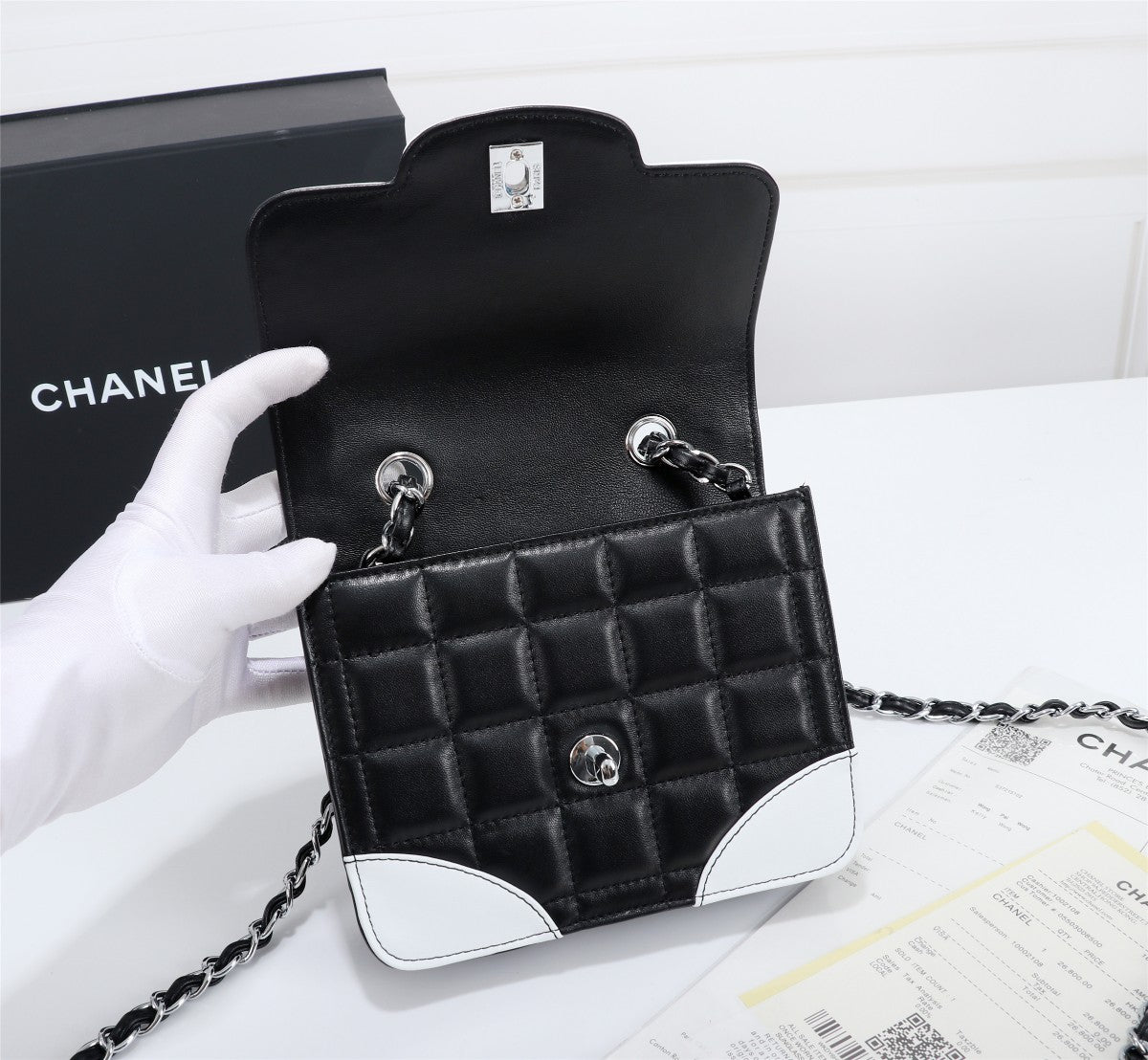 EN - Luxury Bags CHL 521