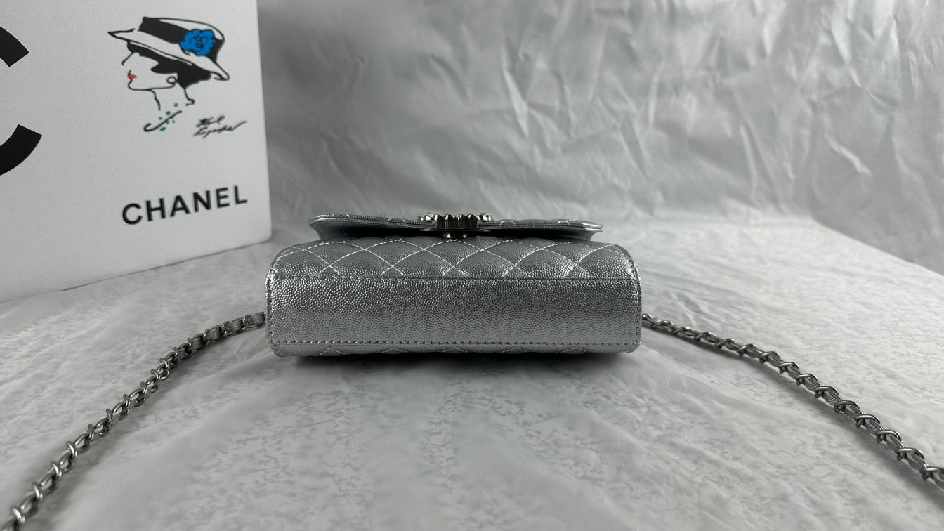 EN - Luxury Bags CHL 468