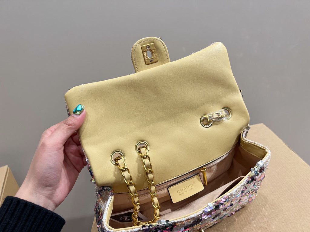 EN - Luxury Bags CHL 518